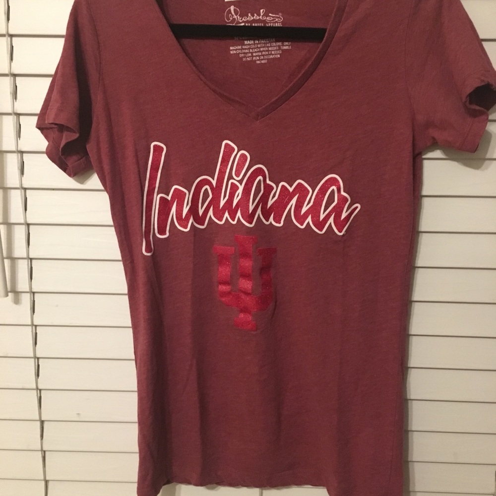 Indiana Top! Great condition size. Medium